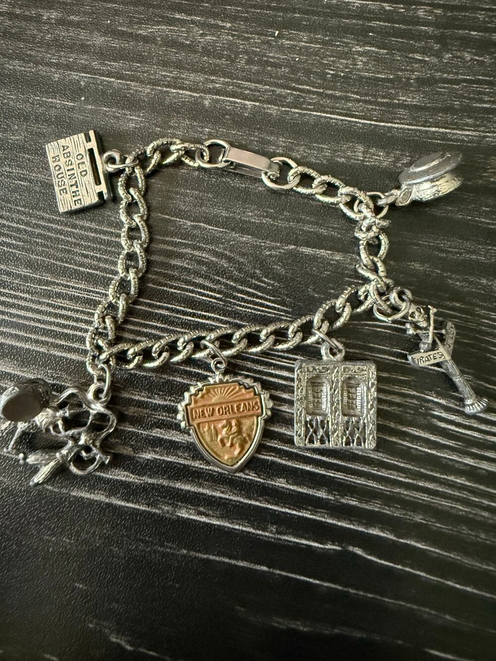 Vintage Silver-Tone New Orleans Travel Souvenir Charm Bracelet